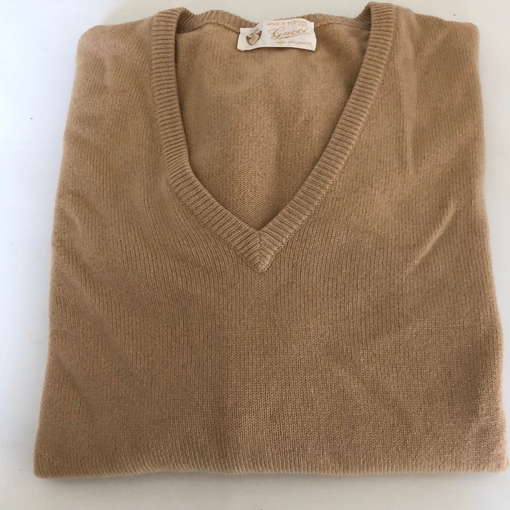 GUCCI 100% cashmere sweater